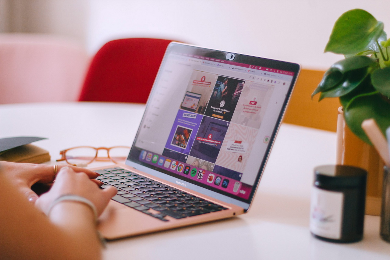 SEO против контекстной рекламы: что лучше выбрать для небольшого бизнеса